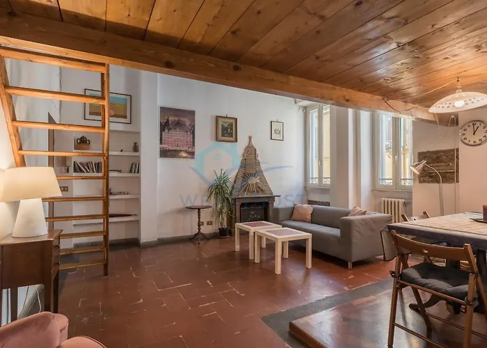 Appartement Warm Nest In The Old Building Of Piazza Navona
