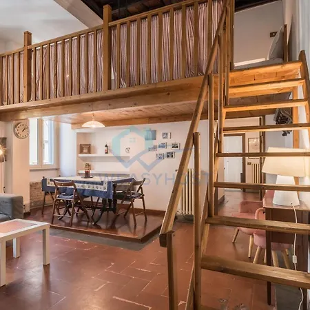 Apartment Warm Nest In The Old Building Of Piazza Navona